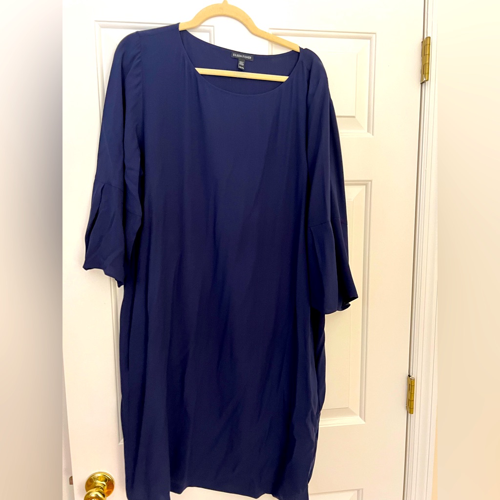 Gorgeous Navy Eileen Fisher Dress